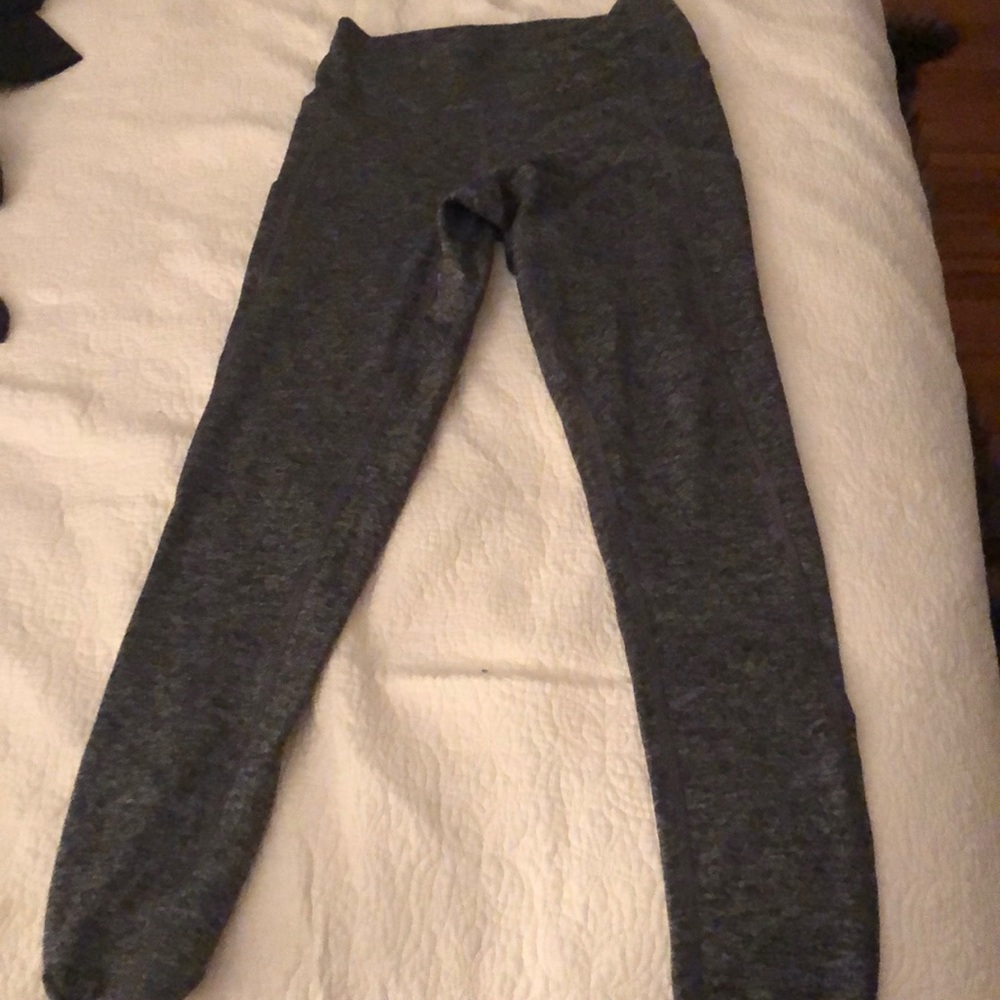Aerie chill play move grey leggings!